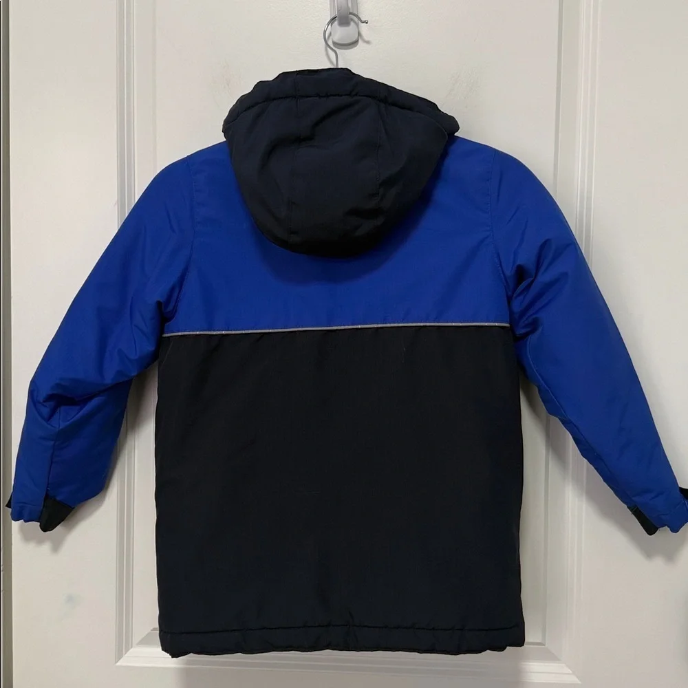 Children’s Place Kids Blue Hooded Puffer Jacket size 5/6
